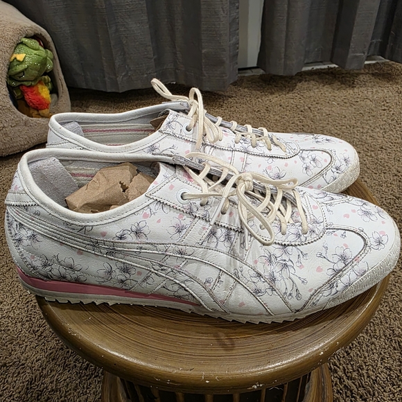 Onitsuka Tiger by Asics White and Pink Floral Sneakers - Picture 3 of 5
